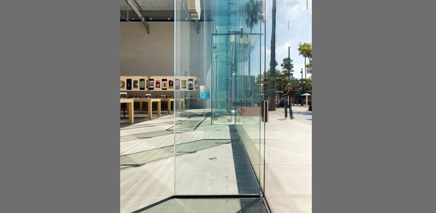 glass fins – All-glass constructions