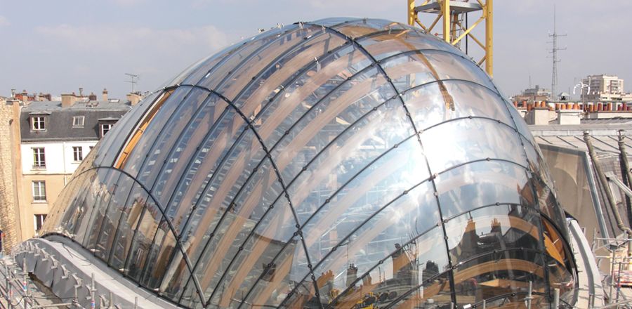 Zweifach gekrümmte Isolierglasscheiben – Glasdächer