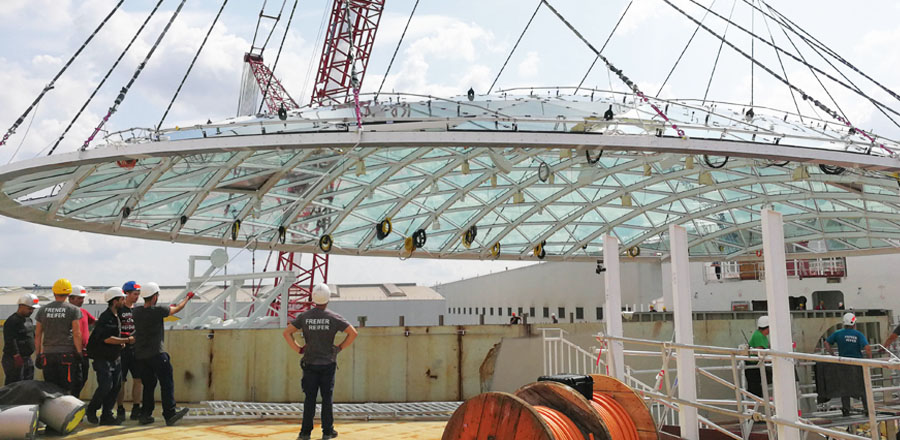 Self-supporting glass roof dome with a weight of 105 tons by FRENER &amp; REIFER for Meyer Werft