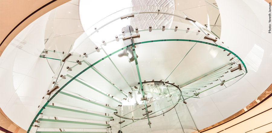 self-supporting high spiral stair in structural glass – All-glass constructions