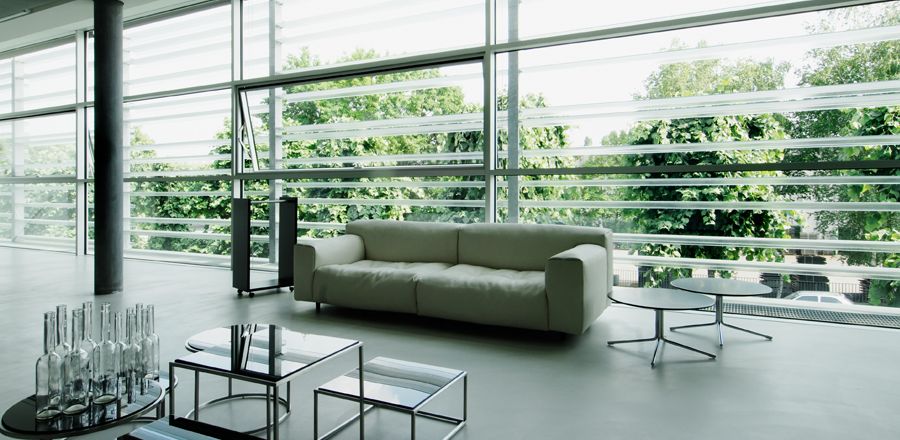 „Living Divani“, Bürogebäude, Showroom, Produktion