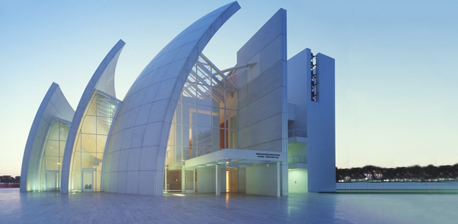 Église, « Eglise de l’année 2000 », Eglise du Jubilée, Bâtiment sacral, Chapelle