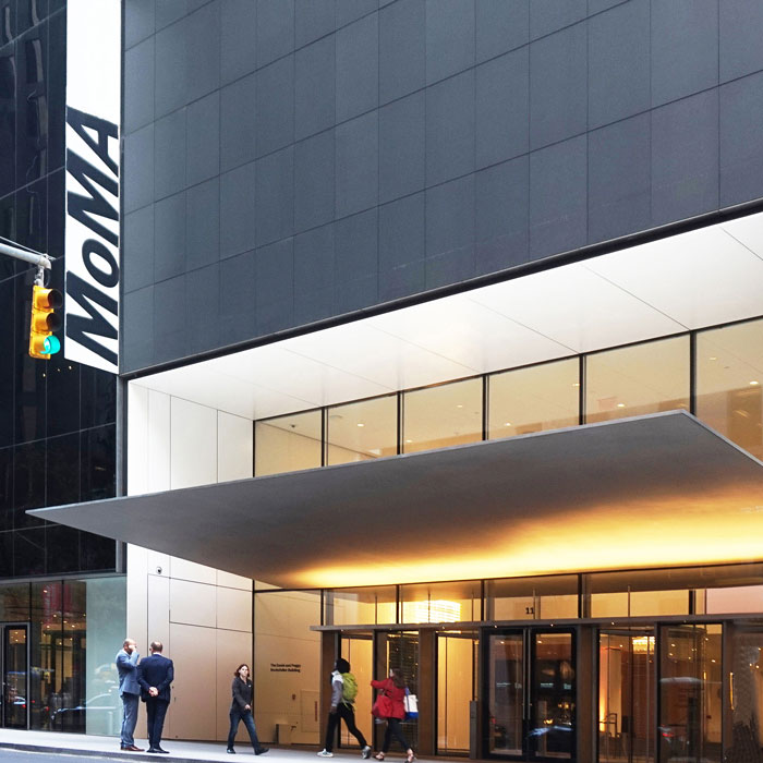 MOMA - THE MUSEUM OF MODERN ART 