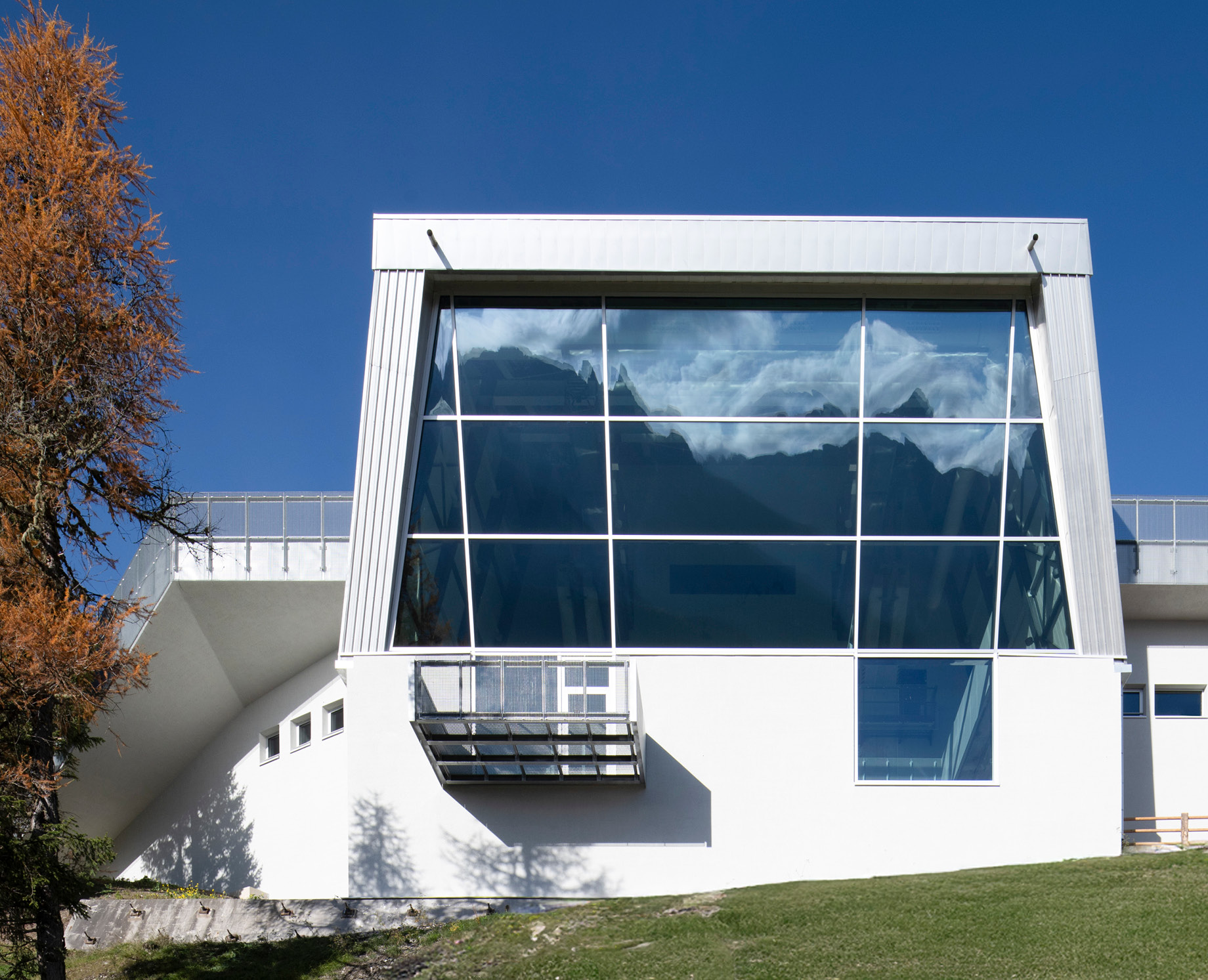 Reinhold Messner Haus, IT <span> Plasma Studio</span>