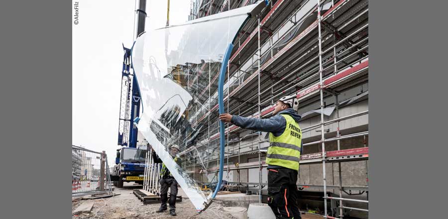 FRENER &amp; REIFER installation of 924 undulating glass units